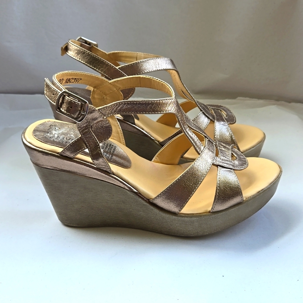 Suave Caminar Gold Metallic Strappy Wedge Heels Women's size 5.5 - Picture 4 of 8